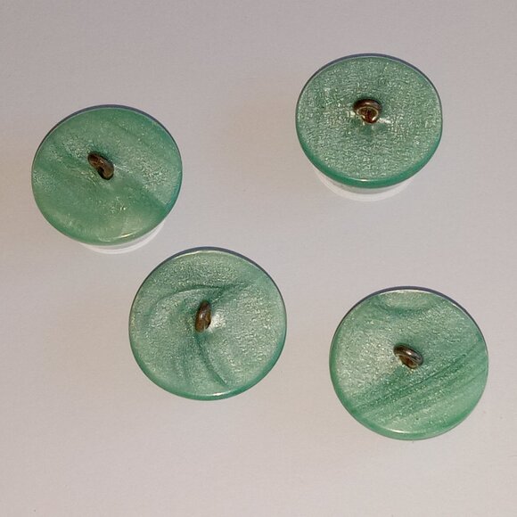 4 Vintage Rare Retro Sewing Buttons - Picture 4 of 14